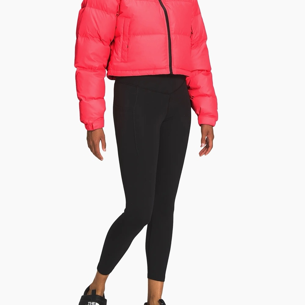 The North Face Women's Brilliant Coral Cropped Puffer Jacket - Picture 7 of 10